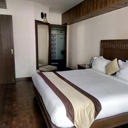 One Earth Royale Boutique Hotel Mussoorie Ngoại thất bức ảnh