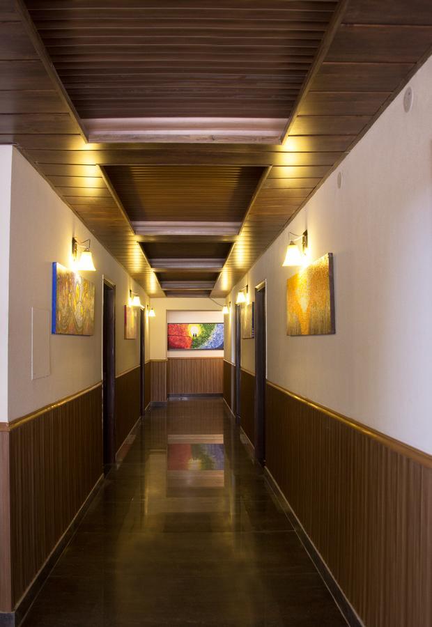 One Earth Royale Boutique Hotel Mussoorie Ngoại thất bức ảnh