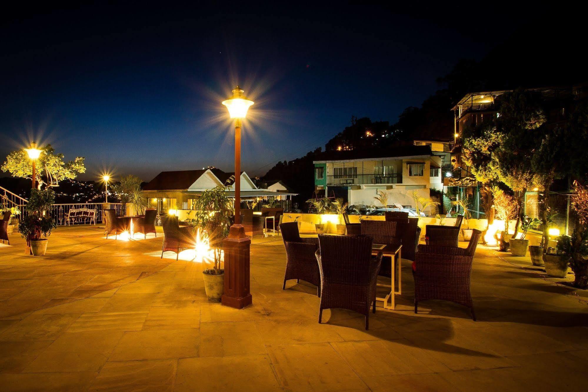 One Earth Royale Boutique Hotel Mussoorie Ngoại thất bức ảnh