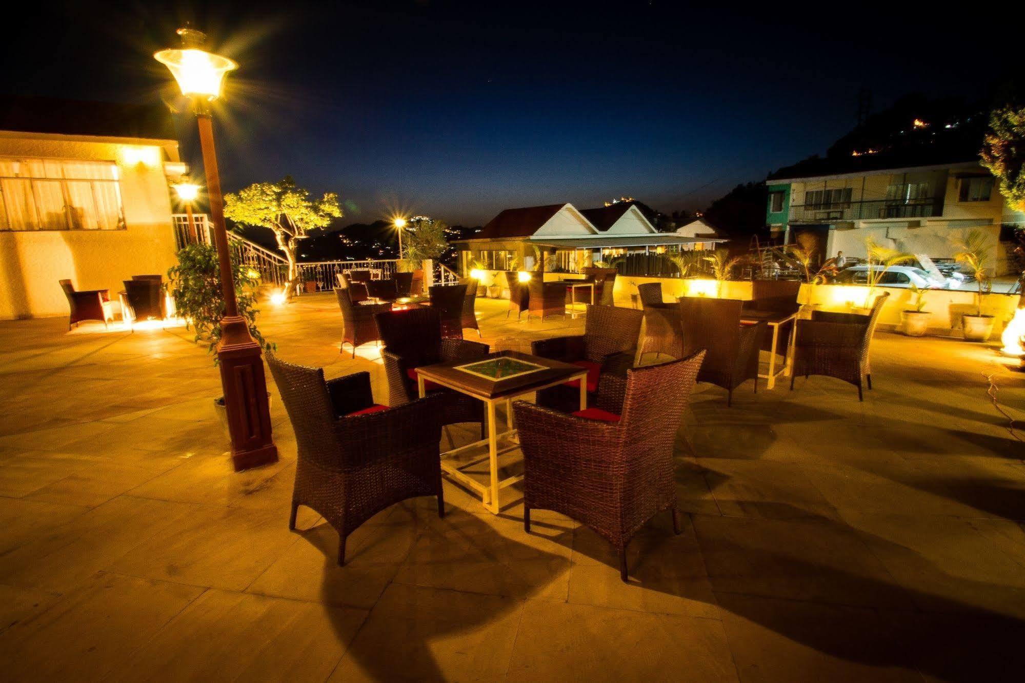 One Earth Royale Boutique Hotel Mussoorie Ngoại thất bức ảnh