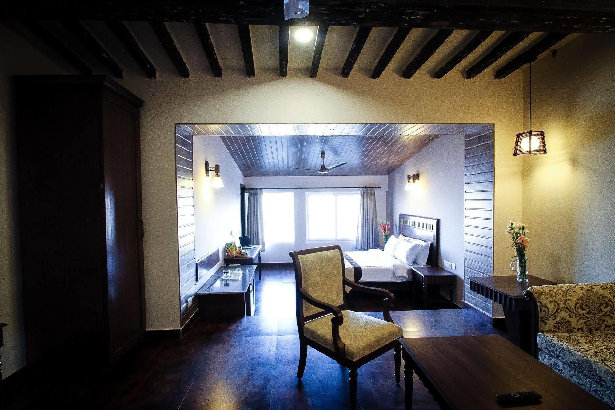One Earth Royale Boutique Hotel Mussoorie Ngoại thất bức ảnh