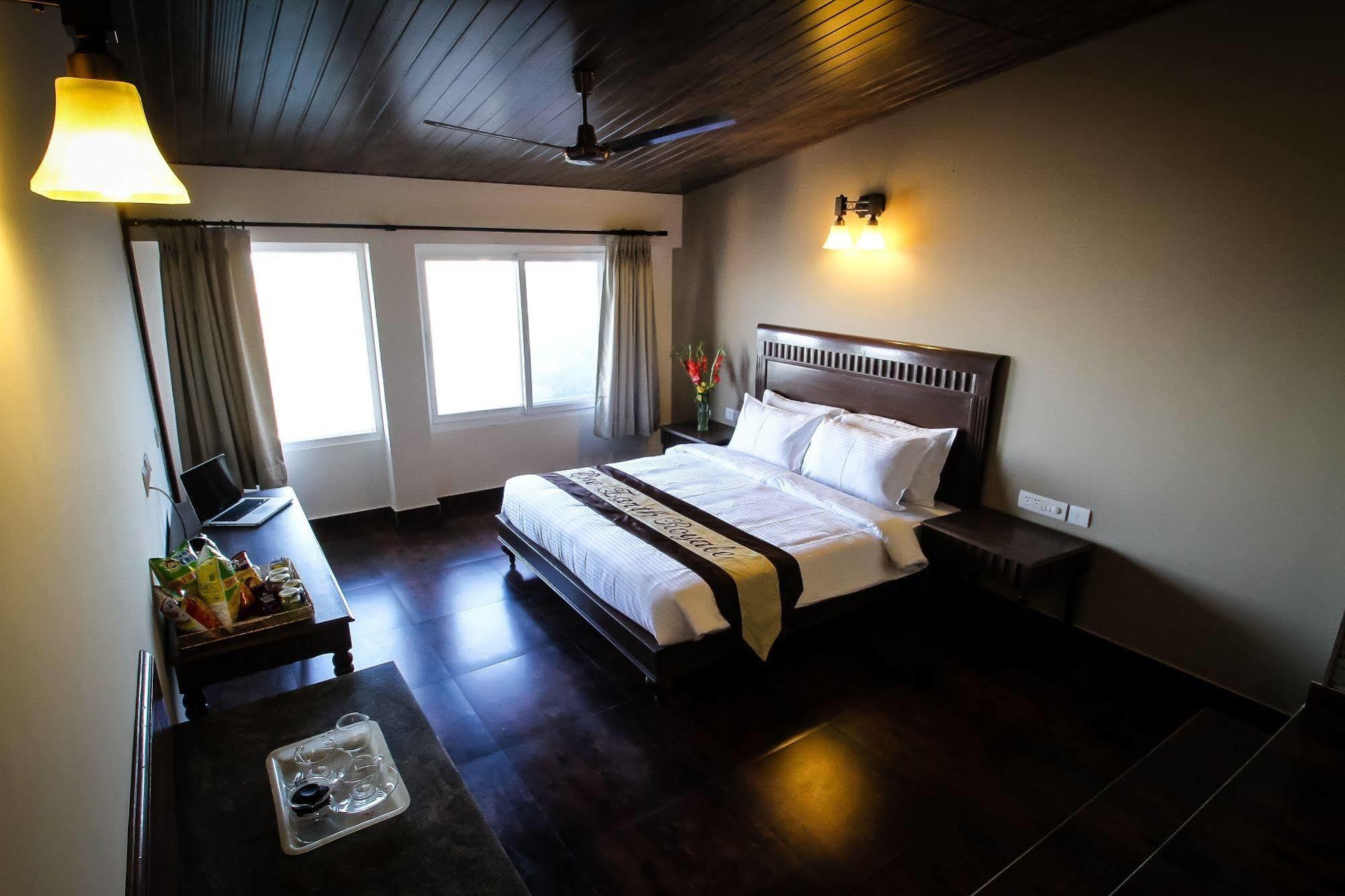 One Earth Royale Boutique Hotel Mussoorie Ngoại thất bức ảnh