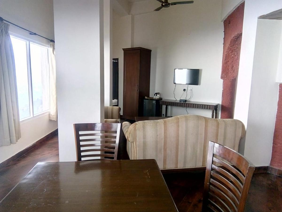 One Earth Royale Boutique Hotel Mussoorie Ngoại thất bức ảnh